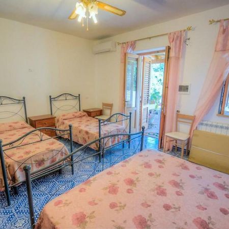 Agriturismo Galletta Villa Leni Luaran gambar