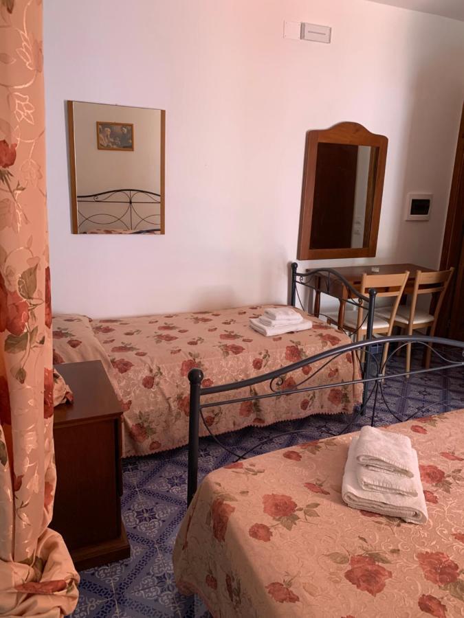 Agriturismo Galletta Villa Leni Luaran gambar